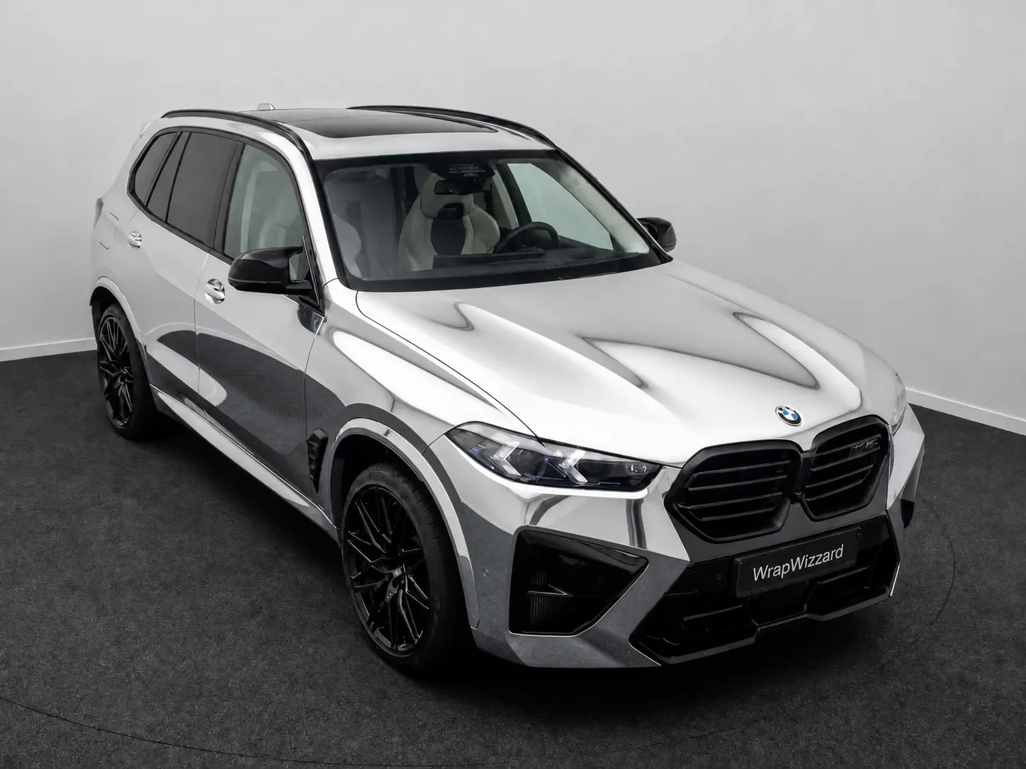 Liquid Chrome Wrap BMW X5 M