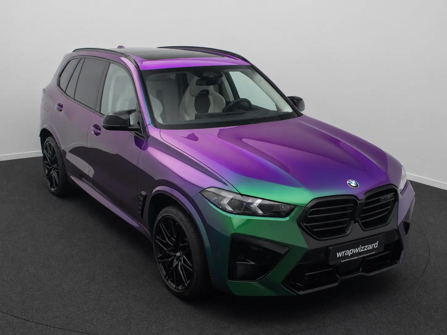 Chameleon Purple Green Wrap BMW X5 M