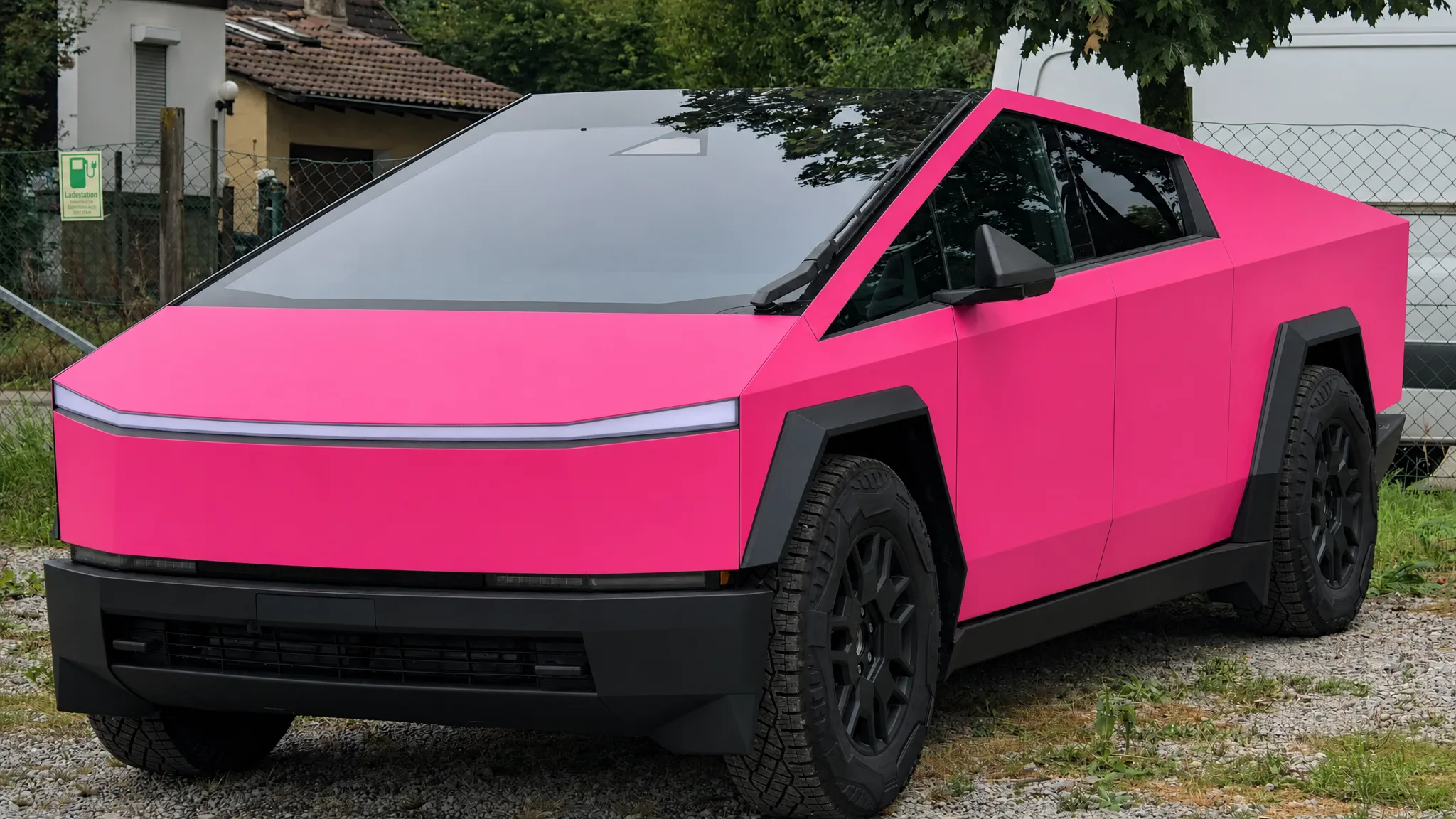 Matte Neon Pink Cybertruck wrap